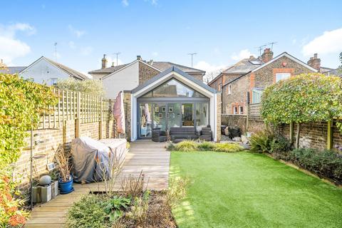 27 Tudor Road, Kingston Upon Thames, KT2 6AS