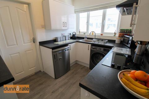 14 Gleneagles Crescent, Stoke-on-trent, ST1 6NF