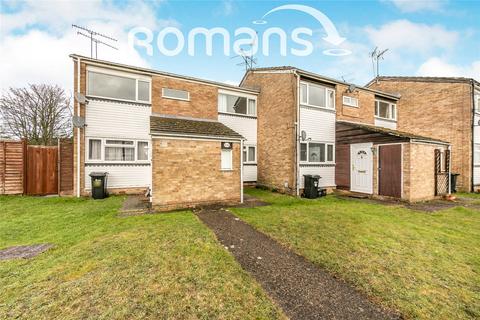 Wallace Close, Woodley, Reading, RG5