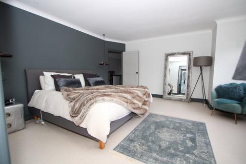 51 Shawfield Park, Bromley, BR1 2NQ