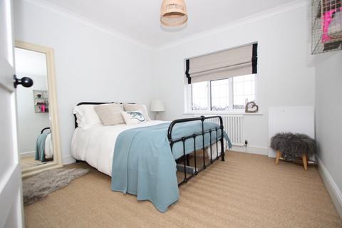 51 Shawfield Park, Bromley, BR1 2NQ