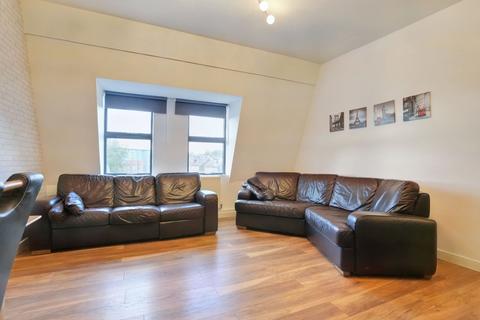 2 bedroom apartment to rent, Albion Place, Maidstone, ME14