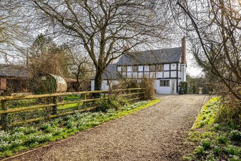 4 bedroom detached house for sale, Crew's Pitch, Monkhide HR8