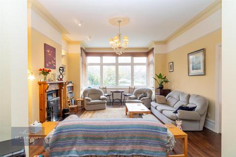 4 bedroom detached house for sale, Gladsmuir Road, Barnet EN5