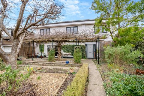 undefined, Orchard Rise, Pwllmeyric, Chepstow