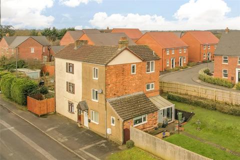 2 bedroom semi-detached house for sale, Sunny View, Tingewick Road, Buckingham, MK18