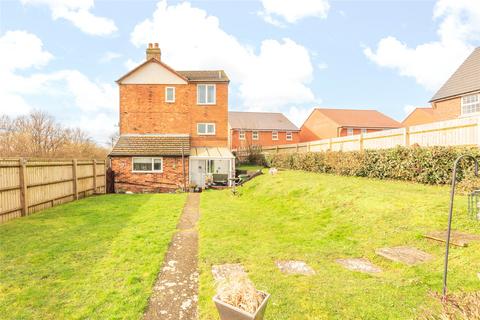 2 bedroom semi-detached house for sale, Sunny View, Tingewick Road, Buckingham, MK18