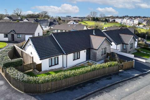 3 bedroom bungalow for sale, 16 Kilvelgy Park, Kilgetty