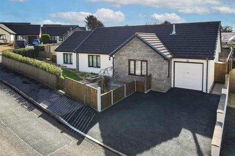 3 bedroom bungalow for sale, 16 Kilvelgy Park, Kilgetty