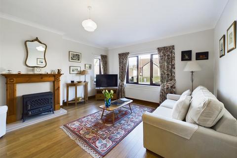 3 bedroom bungalow for sale, 16 Kilvelgy Park, Kilgetty