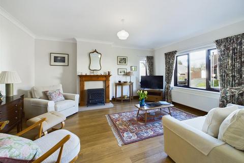 3 bedroom bungalow for sale, 16 Kilvelgy Park, Kilgetty