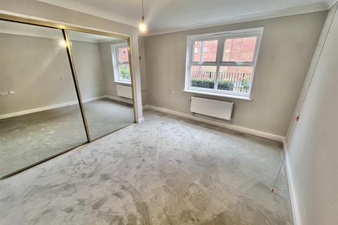 2 bedroom retirement property for sale, Church Street, Wilmslow