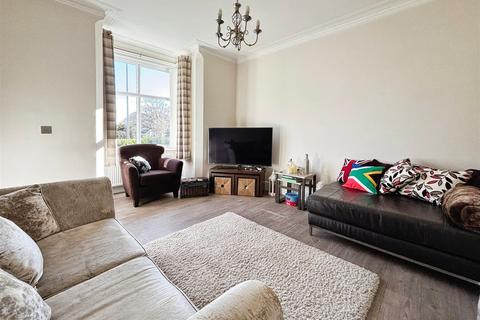 14 Leeds Road, Eccleshill, Bradford, BD2 3BD