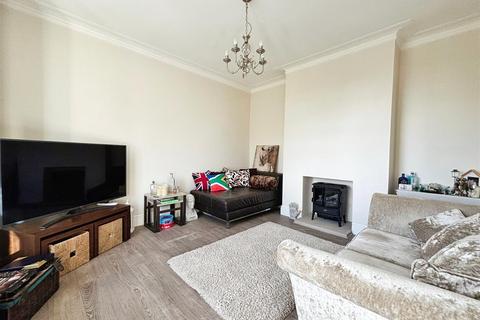 14 Leeds Road, Eccleshill, Bradford, BD2 3BD