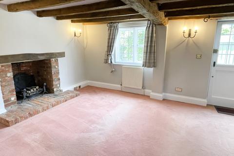 2 bedroom cottage to rent, Longwick Buckinghamshire