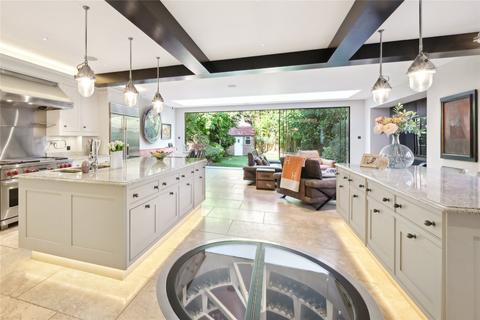 6 bedroom detached house for sale, Vanbrugh Road, London, W4