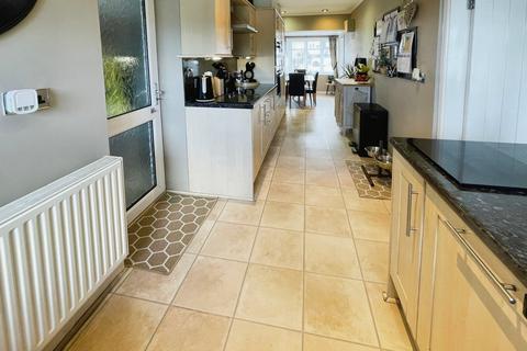 26 Nevison Grove, Birmingham, B43 7PS