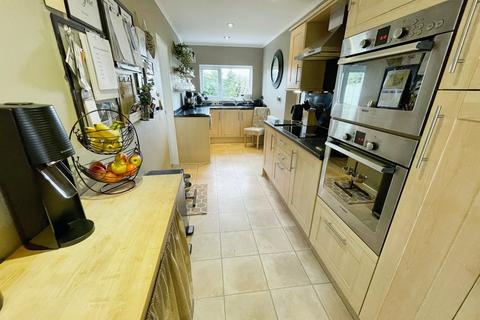 26 Nevison Grove, Birmingham, B43 7PS