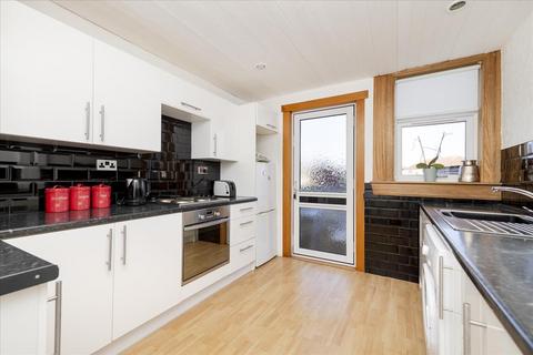 3 bedroom flat for sale, 47 Newton Village, Dalkeith, EH22