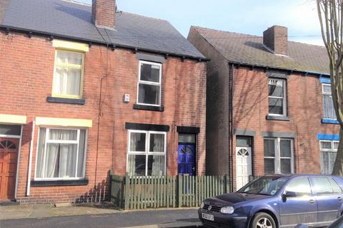 3 bedroom end of terrace house to rent, Walkley