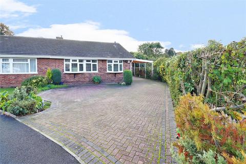 3 bedroom bungalow for sale, Shuttlemead, Bexley, Kent, DA5