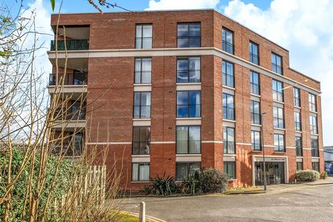 1 bedroom flat for sale, Cowleaze Road, Kingston Upon Thames, KT2