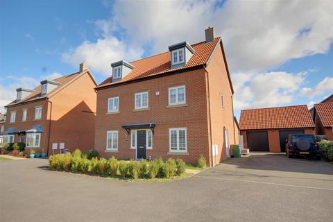 5 bedroom detached house for sale, Wisteria Grove, Highnam, Gloucester