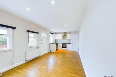 1 bedroom apartment for sale, Clarence Square, Cheltenham GL50