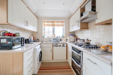 19 Monks Drive, London, W3 0EG
