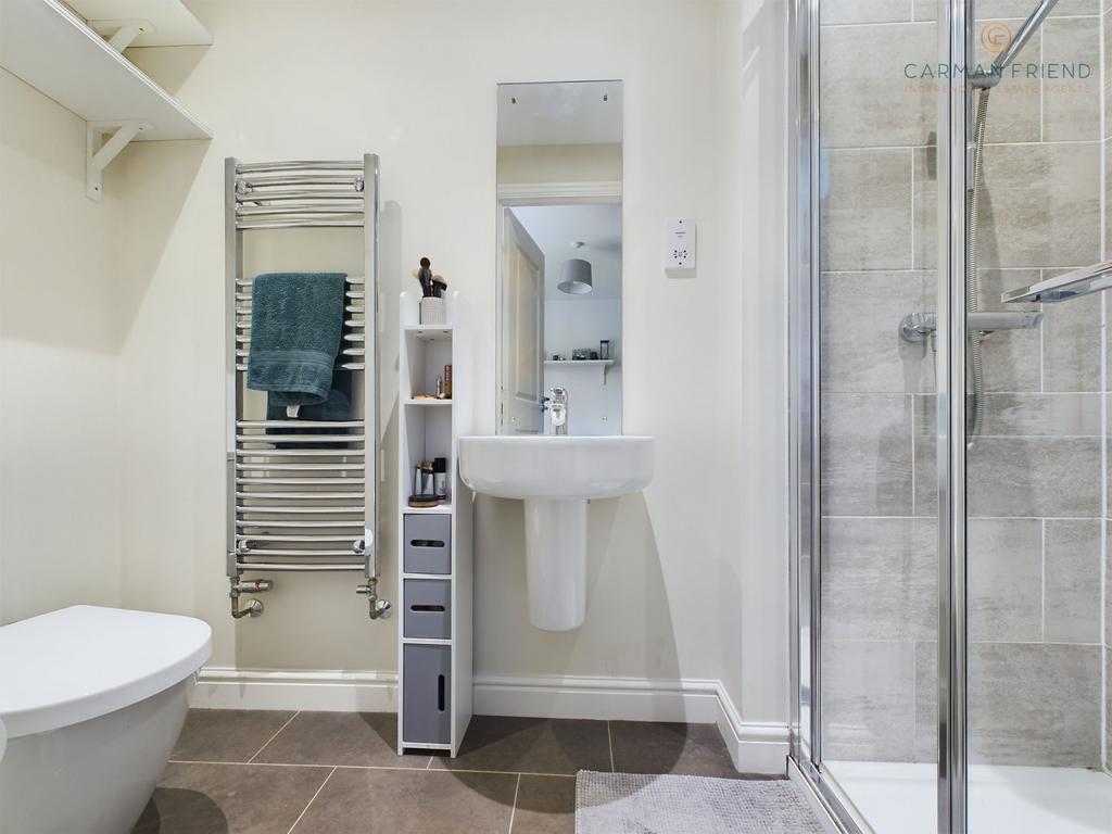 Ensuite