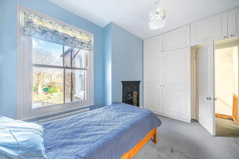 2 bedroom flat for sale, Telford Avenue, Balham