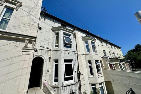 1 bedroom flat to rent, Foord Road South, Folkestone, CT20