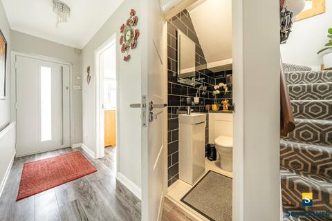 6 Bridgehill Close, Guildford, GU2 8BA