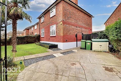 1 bedroom flat for sale, Sedgefield Crescent, Harold Hill
