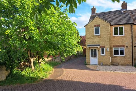3 bedroom end of terrace house for sale, Tower Hill, Witney, OX28