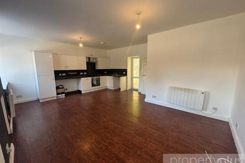 2 bedroom flat to rent, White Rock Penygraig - Tonypandy