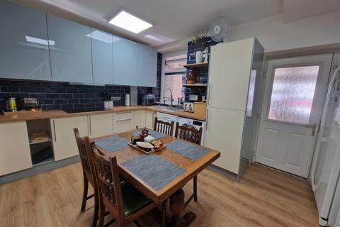 3 bedroom terraced house for sale, Aberbeeg Road, Abertillery NP13