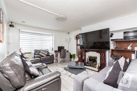 3 bedroom end of terrace house for sale, Ingrebourne Road, Rainham, RM13