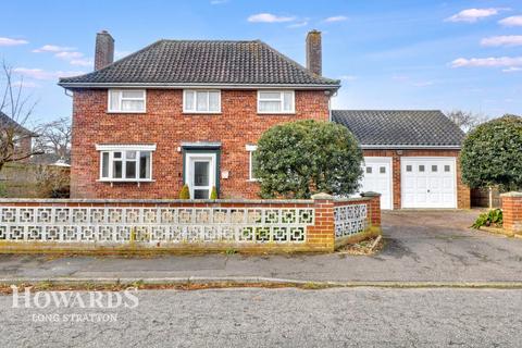 3 bedroom detached house for sale, 1 Allthorpe Road, Harleston