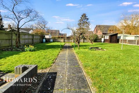 3 bedroom detached house for sale, 1 Allthorpe Road, Harleston