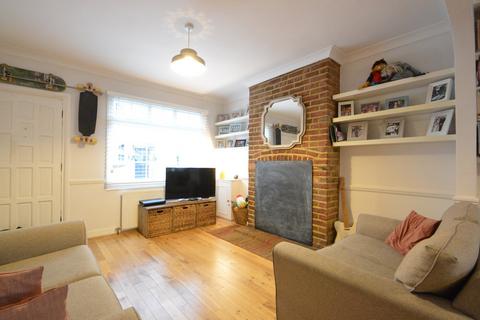 2 bedroom terraced house to rent, Pantile Road, WEYBRIDGE, KT13