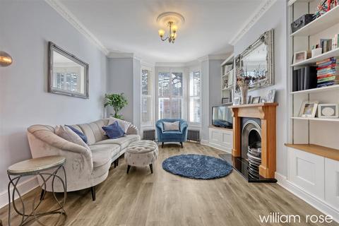 4 bedroom semi-detached house for sale, High Road, Woodford Green IG8