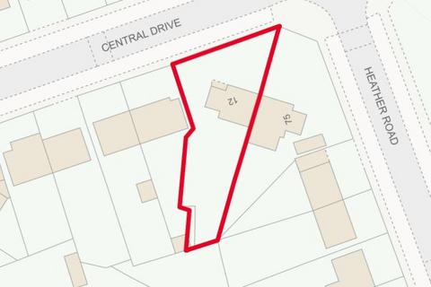 3 bedroom semi-detached house for sale, 12 Central Drive, Walsall, WS3 2QQ