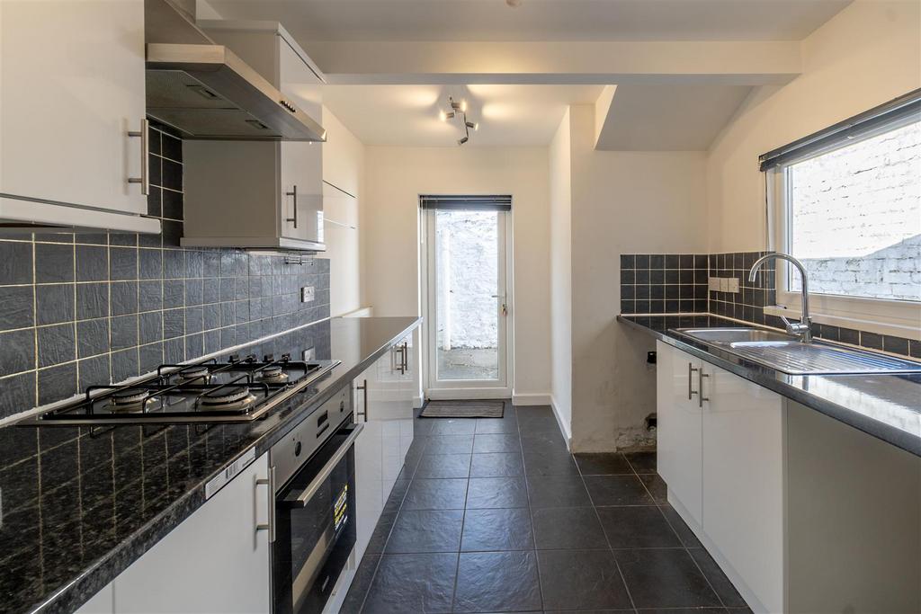 Kitchen.jpg