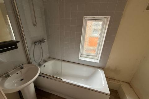 171 Bromyard Road, Sparkhill, Birmingham, B11 3AY