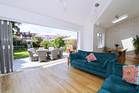 4 bedroom end of terrace house for sale, Gordon Road, Beckenham, BR3