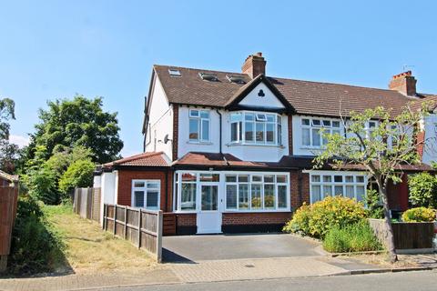 50 Gordon Road, Beckenham, BR3 3QF