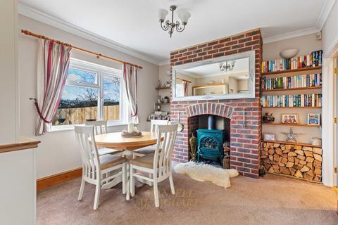Oaks Cottage Brickhouse Lane, Newchapel, Lingfield, RH7 6HY