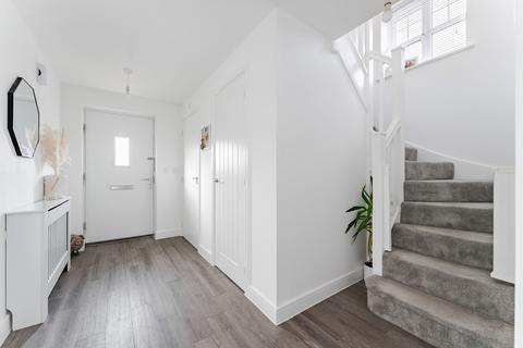 13 Bennett Crescent, Hethersett, Norwich, NR9 3FS