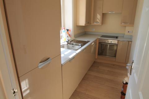 2 bedroom flat to rent, Oxford Street, Southampton SO14